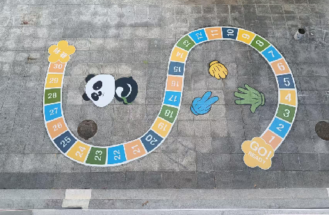 陇川地面游戏彩绘