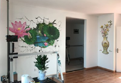 陇川墙体彩绘相比墙纸的优势。